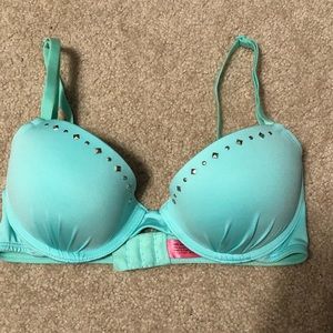 Bad girl push-up bra